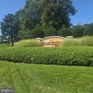 4002F Fullerton Ct