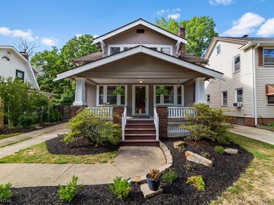 1537 Parkhill Rd