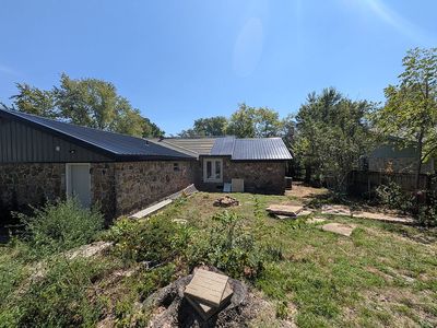 1504 Cynthia St