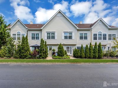 Property at 17 Richmond Ct, Tinton Falls, NJ