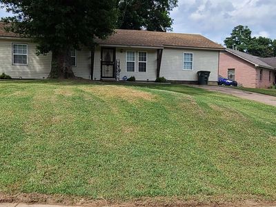1762 Wendy Dr