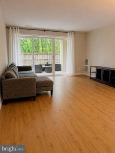10107 Prince Pl Unit 103-9B
