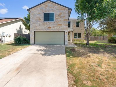 724 Lavaca Loop