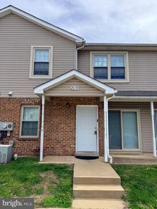 201B Highland Blvd #2