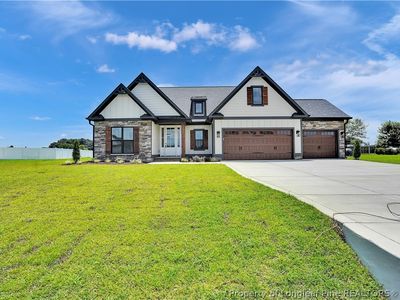 5820 Dottie Cir