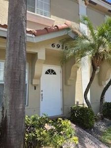 6936 Stoney Creek Circle