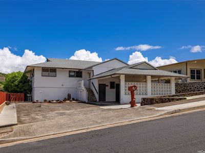 1151 Ala Aloalo St
