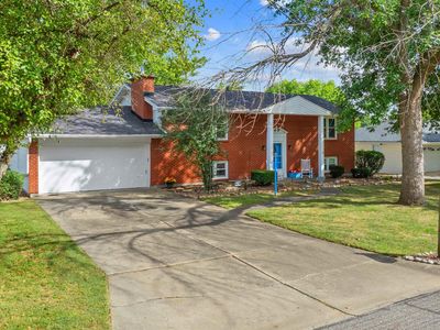 2605 S Quincy Ave