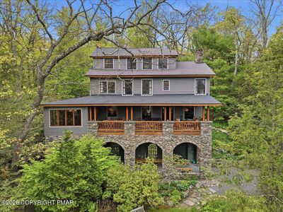 223 Huckleberry Ln