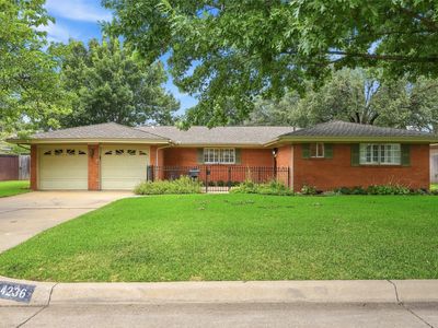 4236 Whitfield Ave