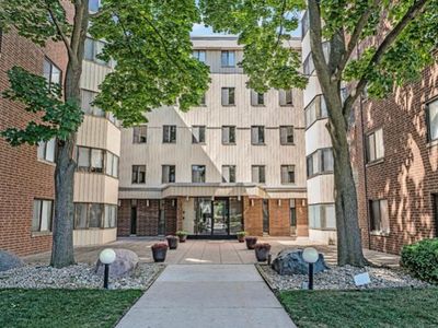 5500 Lincoln Ave UNIT 109