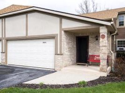 N113W16218 Sylvan CIRCLE #B-18