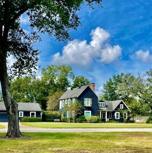 250 W Caldwood Dr