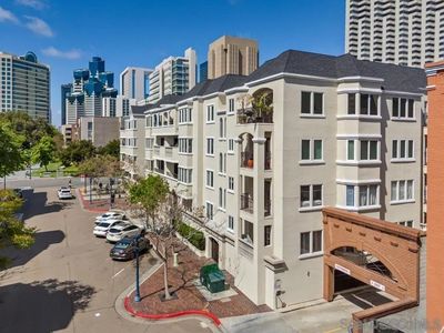 655 Columbia St Unit 110