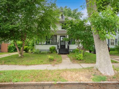 119 13th Ave SE