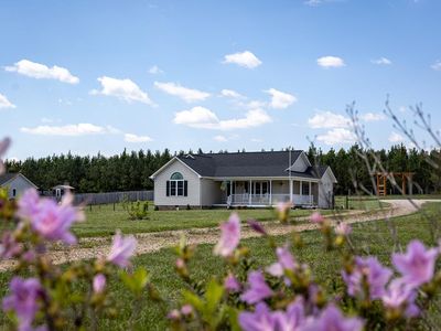 Property at 4441 Pin Oak Rd, Prospect, VA
