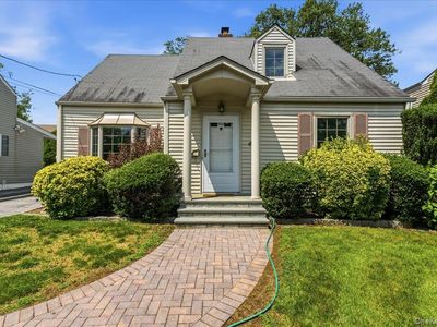 194 Lincoln Place