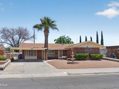 10025 Debbie Dr
