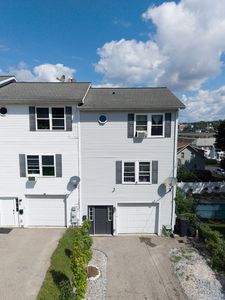 14 Sherburne Ave
