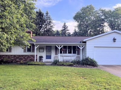 2690 Brahms Ave