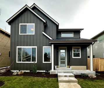 2785 NE Rainier Dr Lot 35