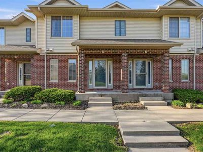 6 Ashford Pl