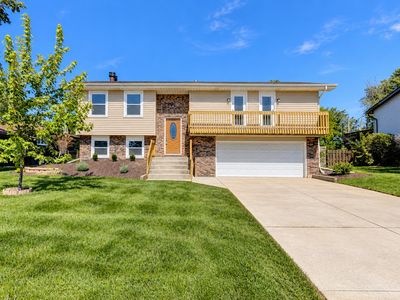 952 Hanover Ln
