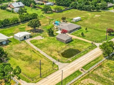410 Orchid Hill Ln