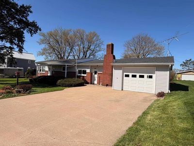 180 Lutjen Place