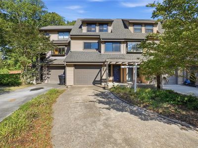 2203 Hermit Thrush Ln