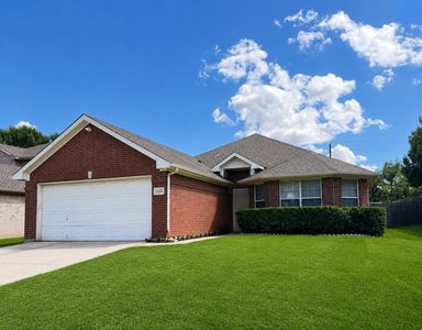 2526 Bishop Allen Ln
