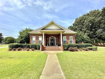 2498 S Laurelwood Ln