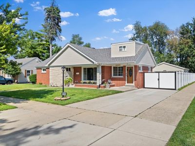 Property at 2405 Sarah St, Franklin Park, IL