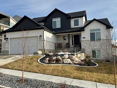 1452 E Orchard Ridge Ln