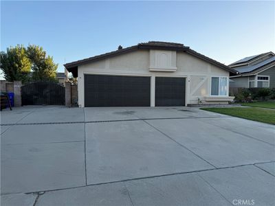 Property at 1551 W Via Bello Dr, Rialto, CA
