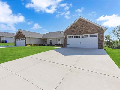 Property at 320 Cherokee Dr, Beaver Falls, PA