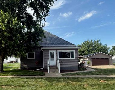 Property at 710 W Skillman St, Sigourney, IA