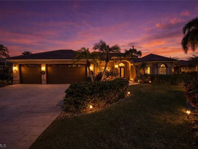 5605 Merlyn Ln