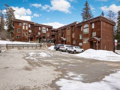 3808 Alpine Village Dr #1