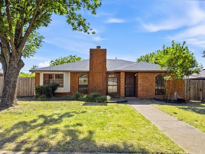 2431 Eastern Oaks Dr
