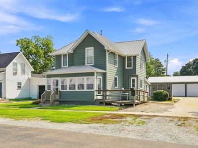 Property at 510 N C Ave, Washington, IA