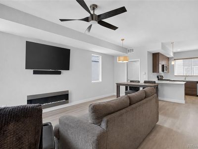 5544 W 10th Place