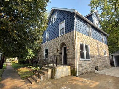 115 W Central Ave