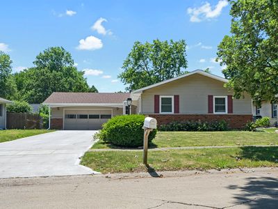 2205 Glenoak Dr