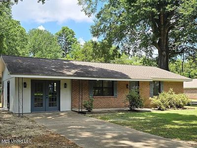 Property at 101 Gann St, Senatobia, MS