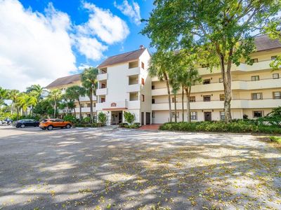 12524 Shoreline Drive #301