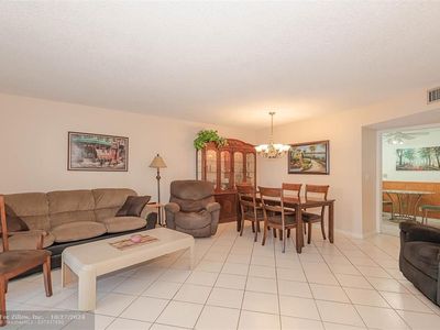 4770 NW 21st St UNIT 105