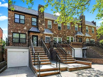 452 Marine Ave