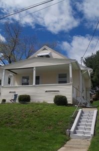 503 Hill Ave