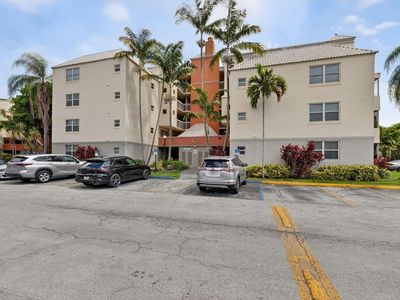 8353 Lake Drive #204